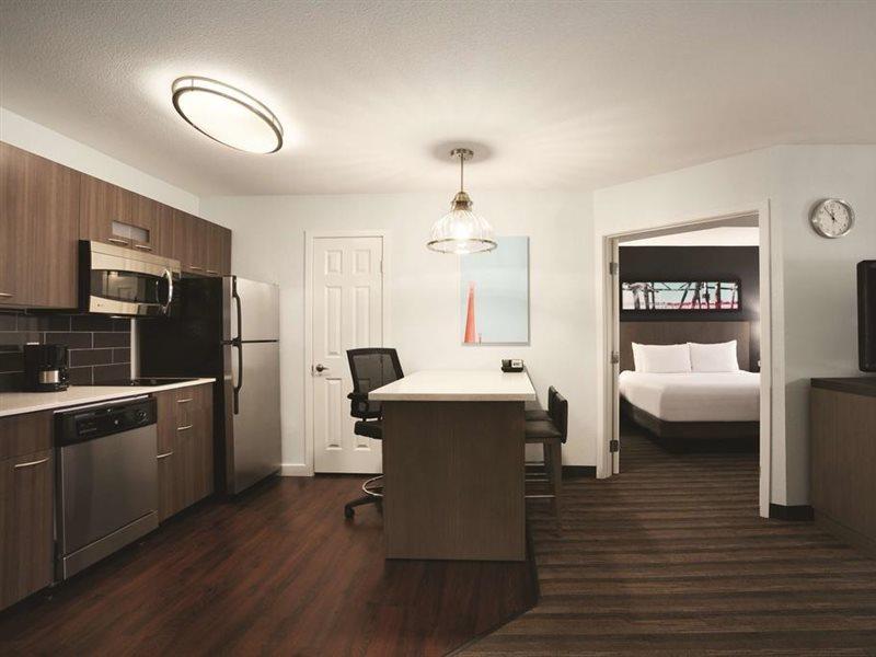 Hyatt House Pleasant Hill Hotell Exteriör bild