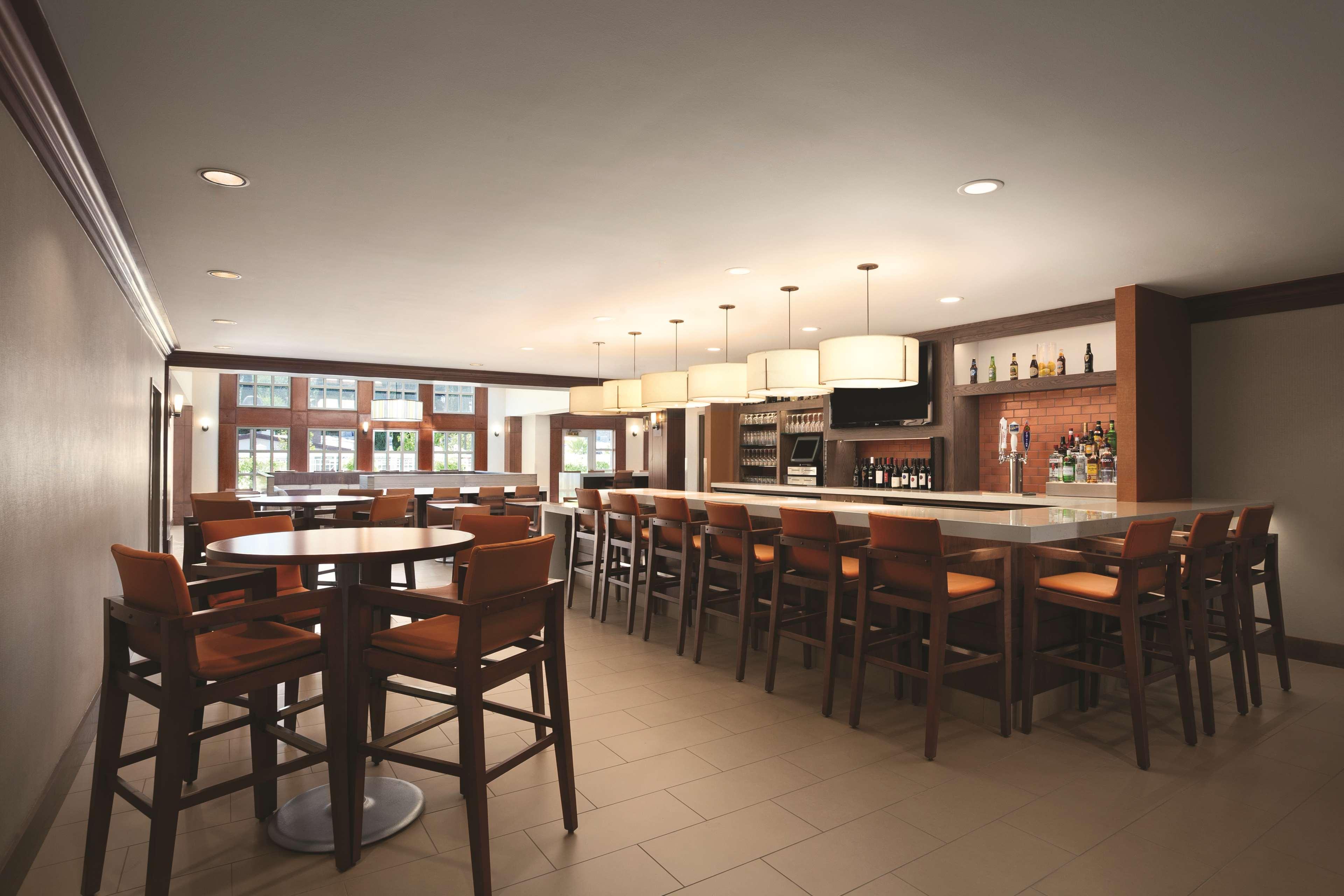 Hyatt House Pleasant Hill Hotell Exteriör bild