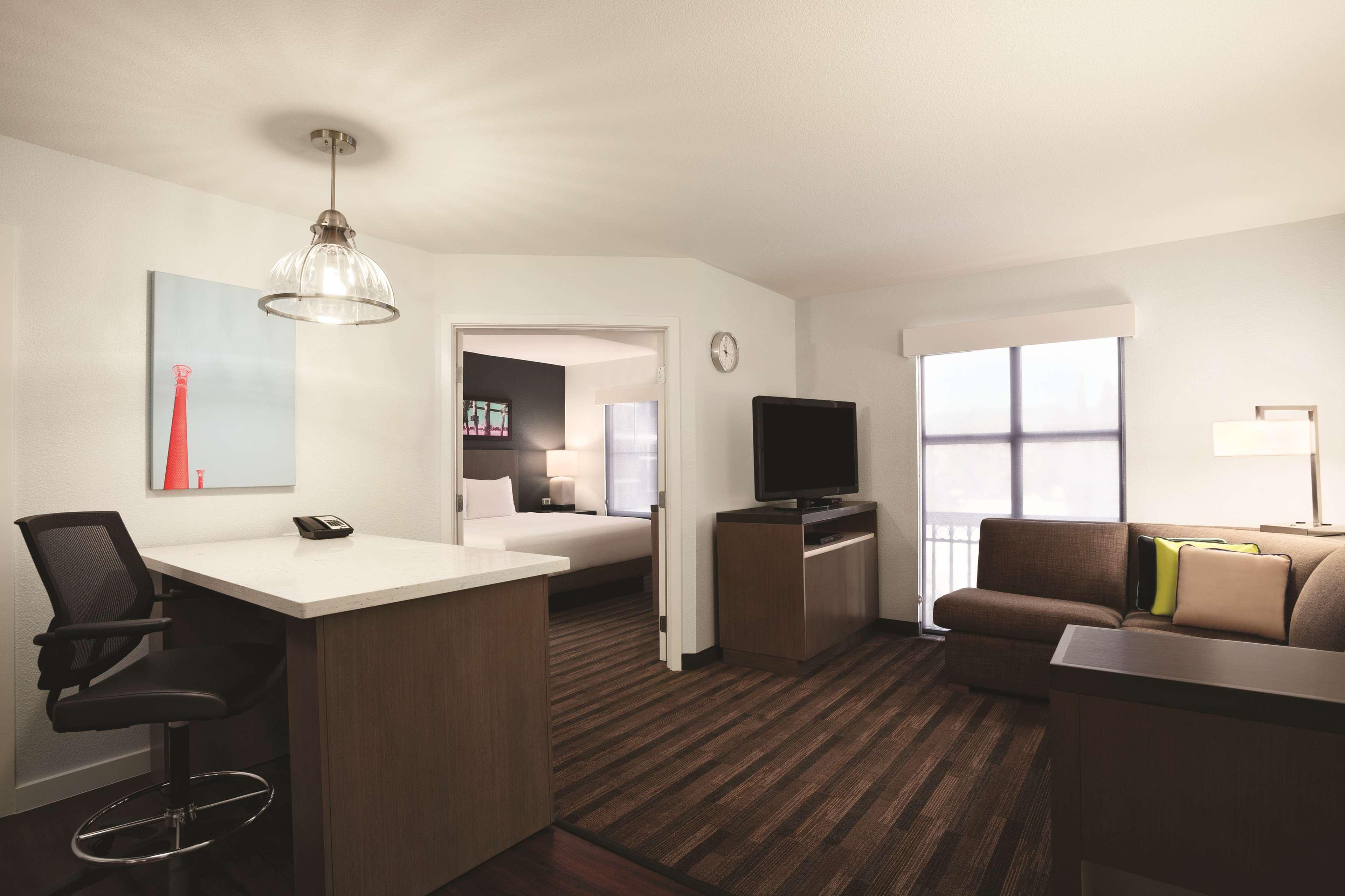 Hyatt House Pleasant Hill Hotell Exteriör bild
